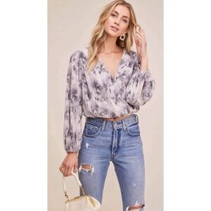 ASTR the Label Surplice Pleated Long Sleeve Top
